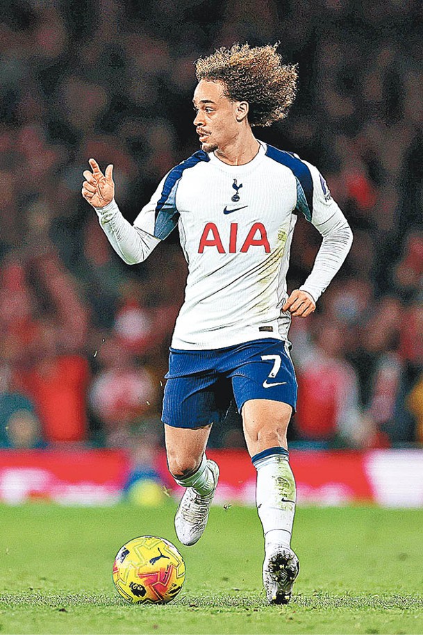 熱刺前鋒 沙維西蒙斯p2.jpg