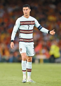 [东方报]世盃歐洲：葡萄牙睇定嚟食吼半細[09-06]