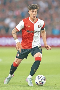 [东方报]歐霸：歐霸之王靠突擊搵食 維拉穩陣波細盤[10-02]