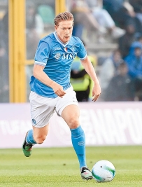 [东方报]意甲：要搵人「祭旗」拿玻里搶半Ｗ薩聲震天[09-22]