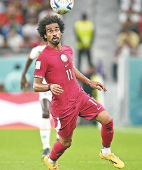 [东方报]世盃亞洲：搶直接出線席位卡塔爾大起阿曼[10-08]