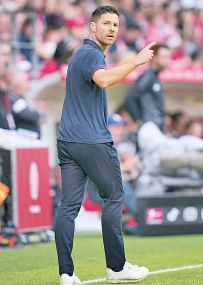 [东方报]西甲：重組成功信心爆棚 皇馬搶攻半W有揸拿[08-19]