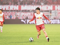 [东方报]歐霸：艾美利識玩速戰速決 維拉半Ｗ無堡不落[01-29]